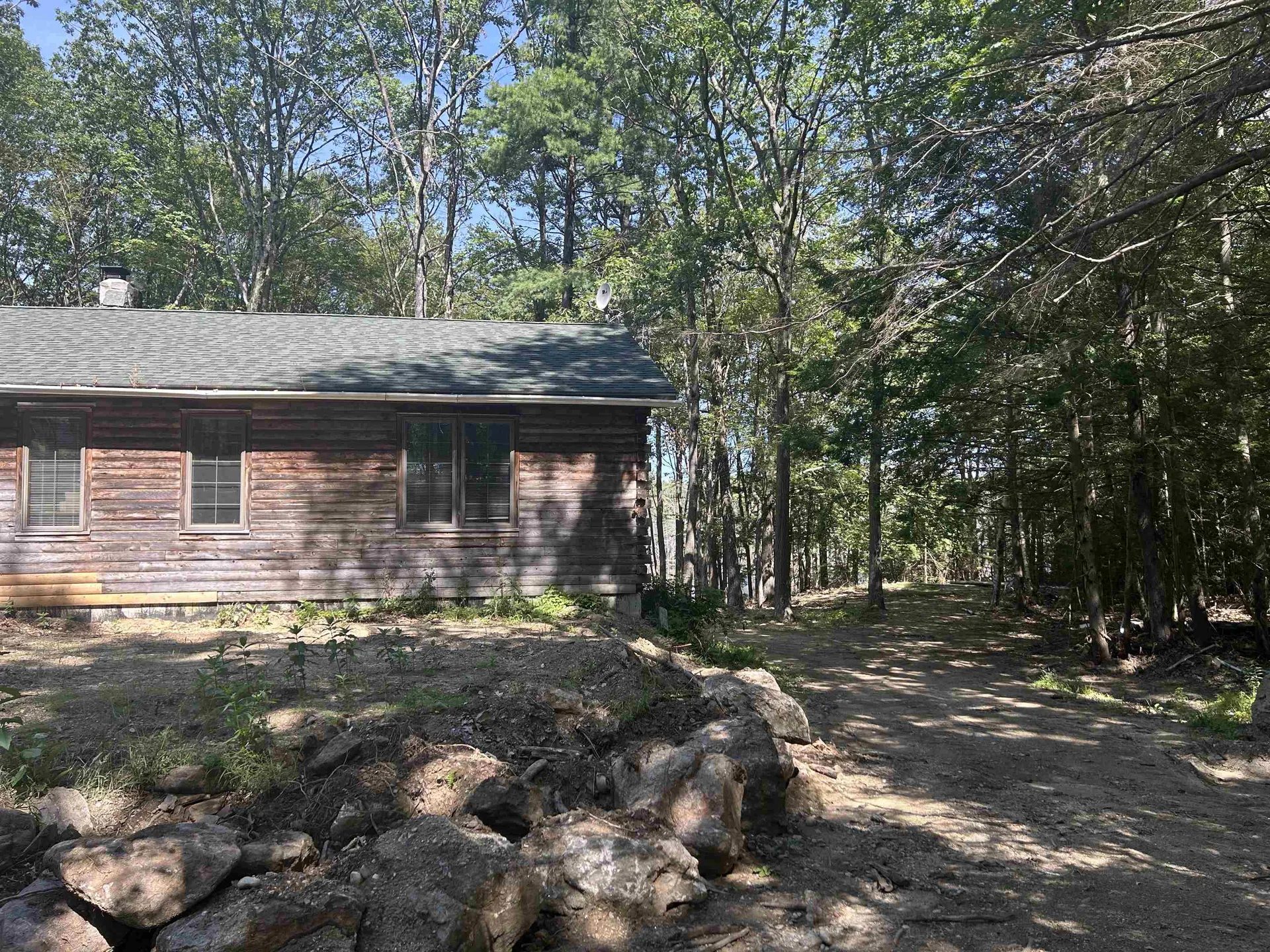 77 Mackey Road Troy NH 03465