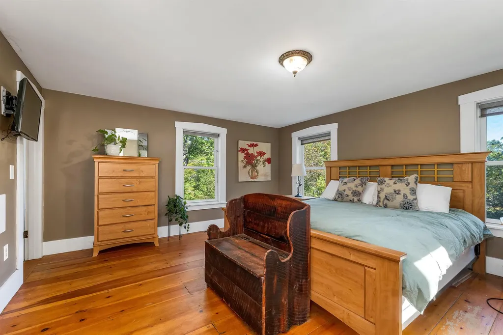 236 Main Street Candia NH 03034