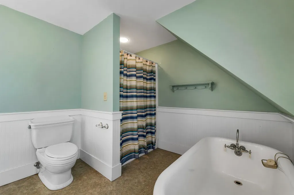 236 Main Street Candia NH 03034