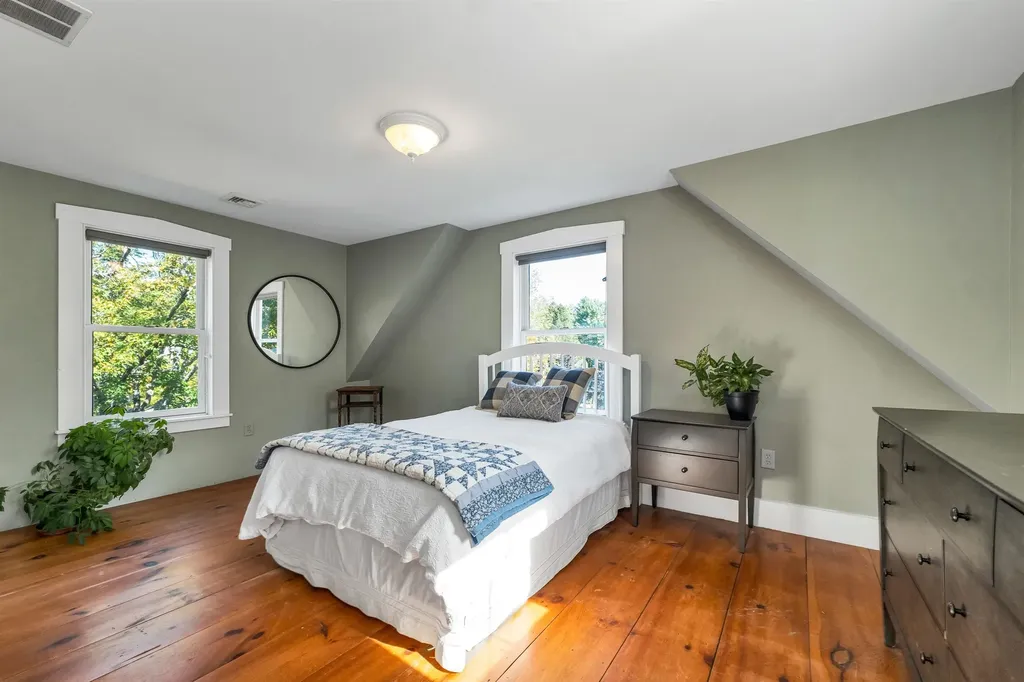 236 Main Street Candia NH 03034