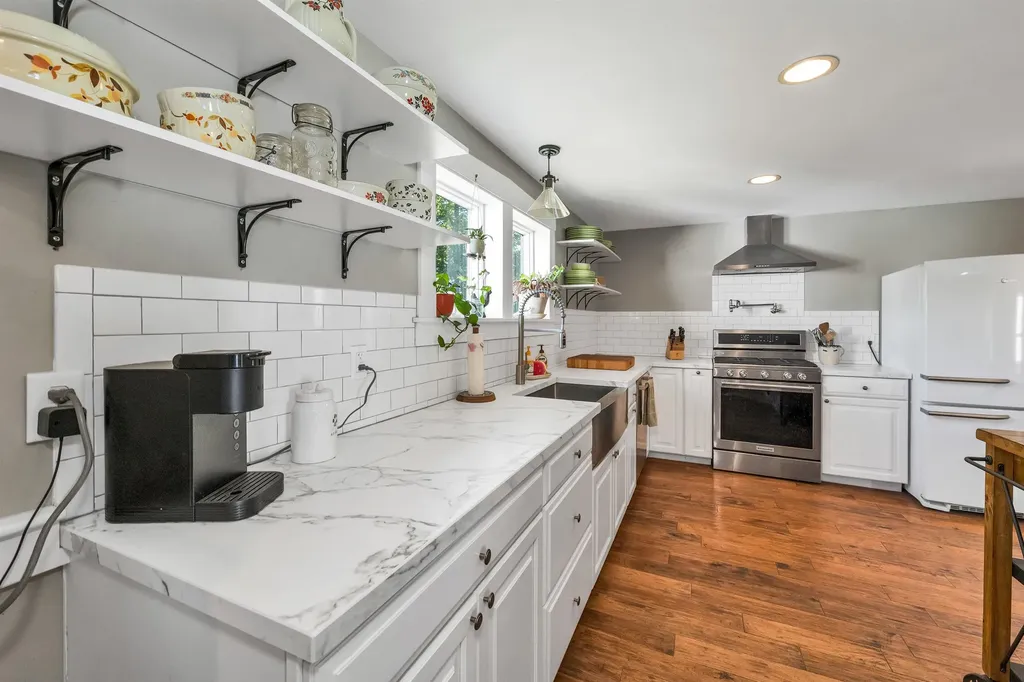 236 Main Street Candia NH 03034