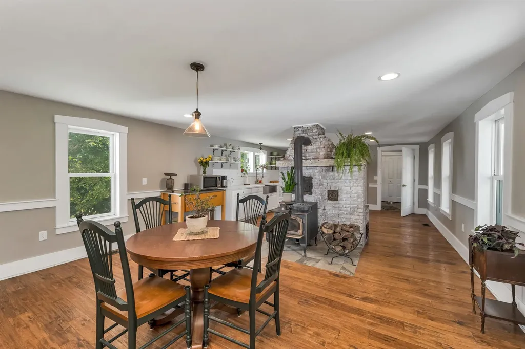 236 Main Street Candia NH 03034