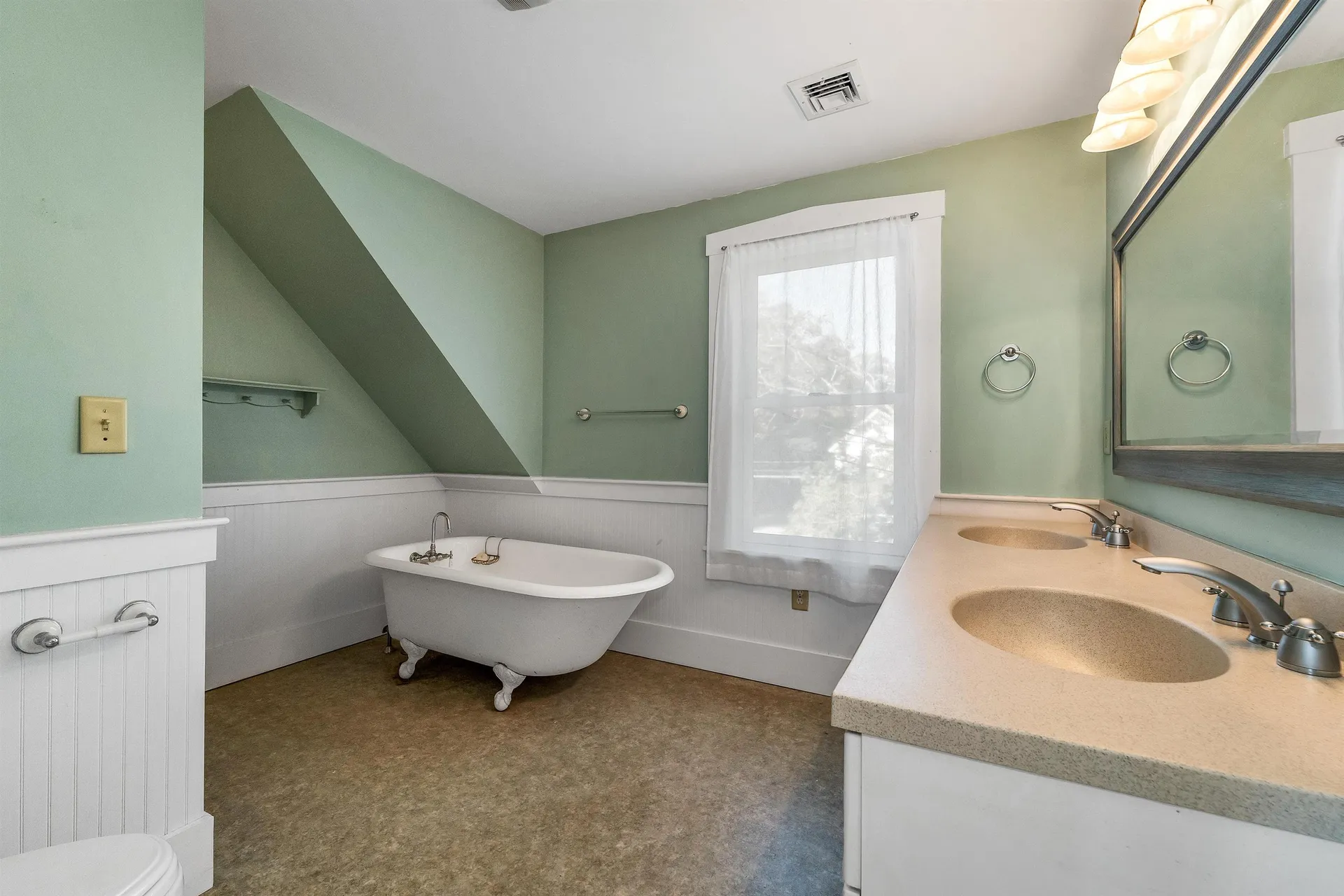 236 Main Street Candia NH 03034