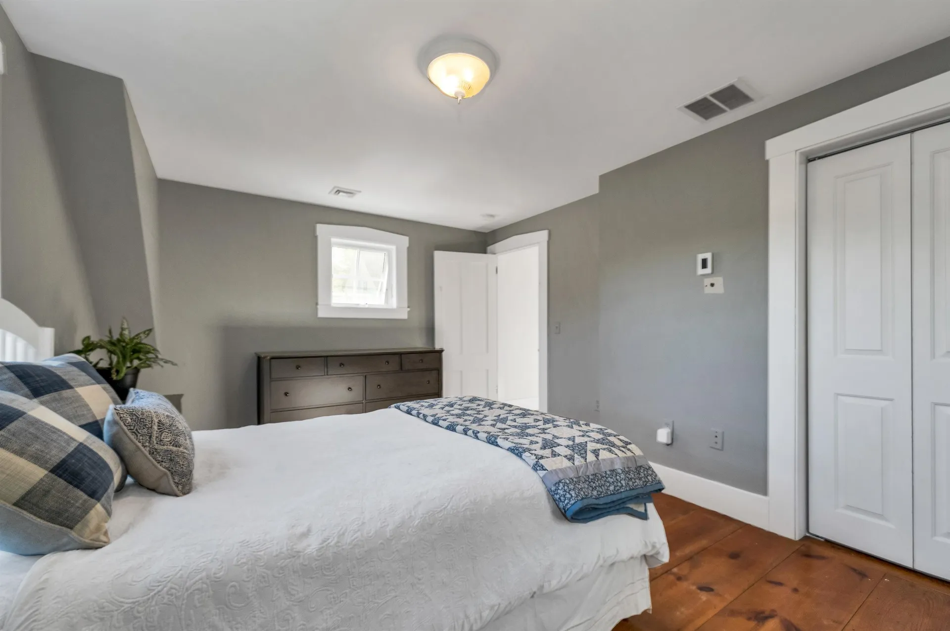 236 Main Street Candia NH 03034