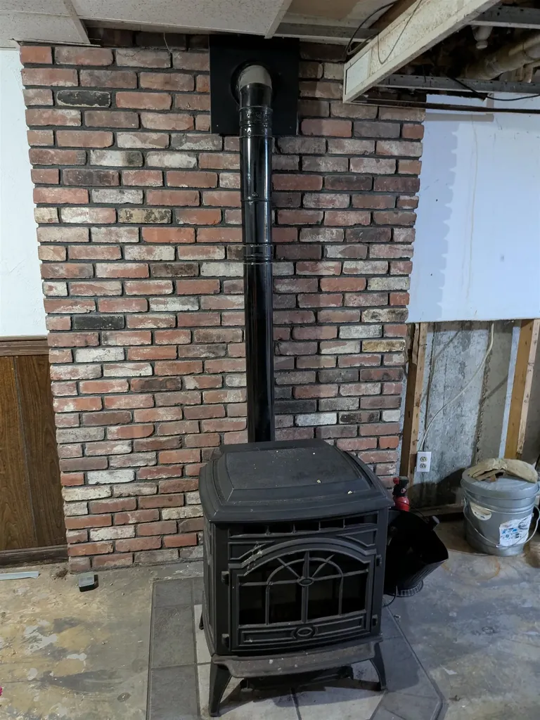 37 Chatel Road Goffstown NH 03045