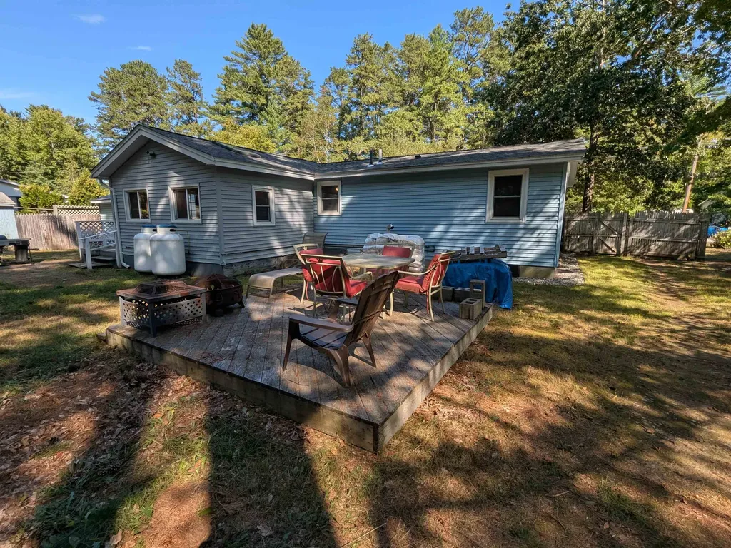 37 Chatel Road Goffstown NH 03045