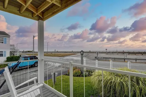 493 Ocean Boulevard Hampton NH 03842