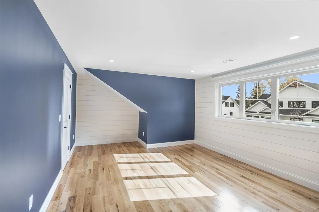 16 Little River Road Exeter NH 03833