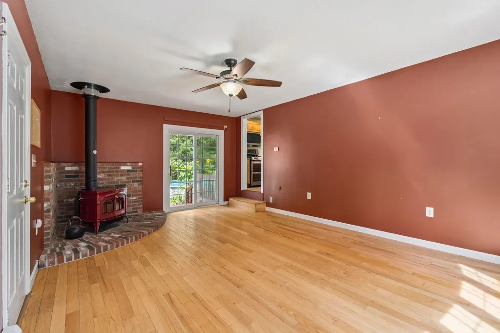 30 Beebe Lane Merrimack NH 03054
