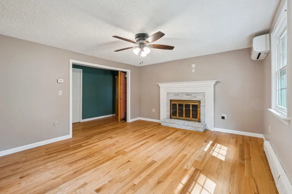 30 Beebe Lane Merrimack NH 03054