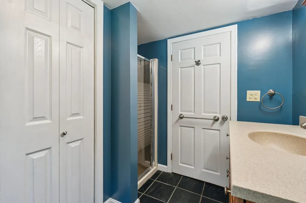 30 Beebe Lane Merrimack NH 03054