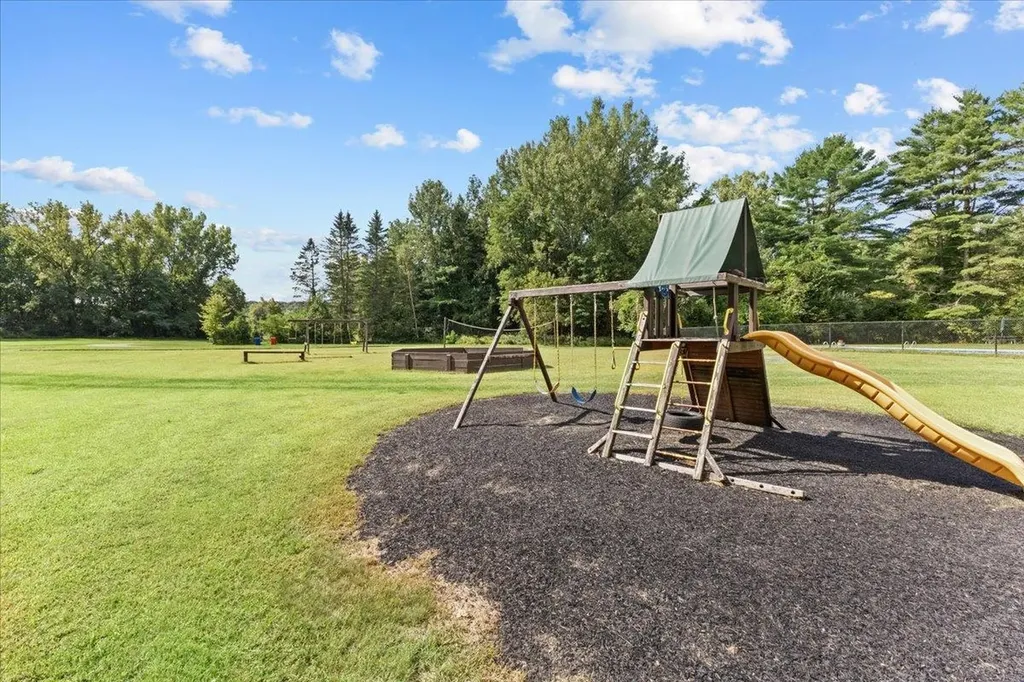 20 Greenfield Road Essex Junction VT 05452