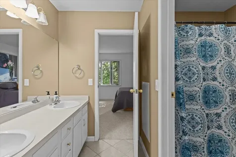 20 Greenfield Road Essex Junction VT 05452