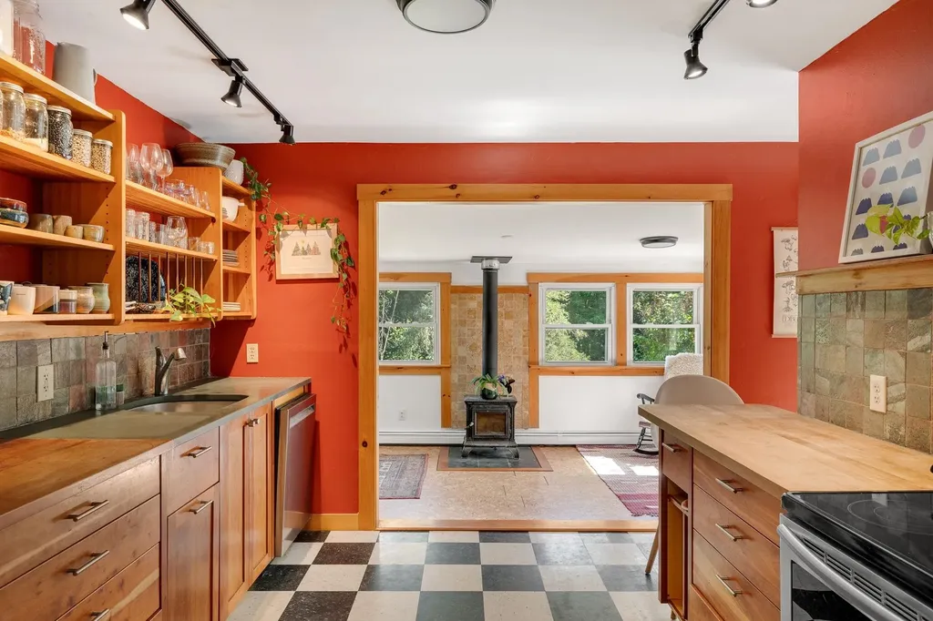5 Sunset Avenue Montpelier VT 05602