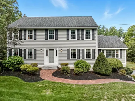 93 Rideout Road Hollis NH 03049