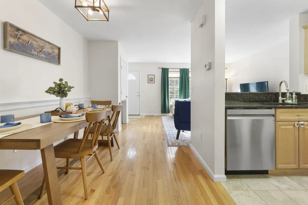 12 Steeple Chase Drive Hampstead NH 03841