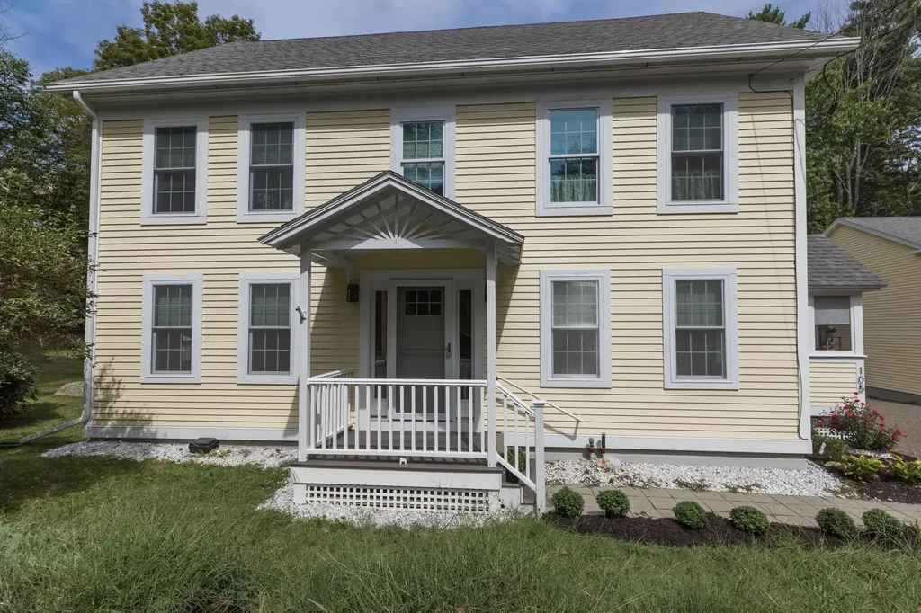 105 Brentwood Road Exeter NH 03833