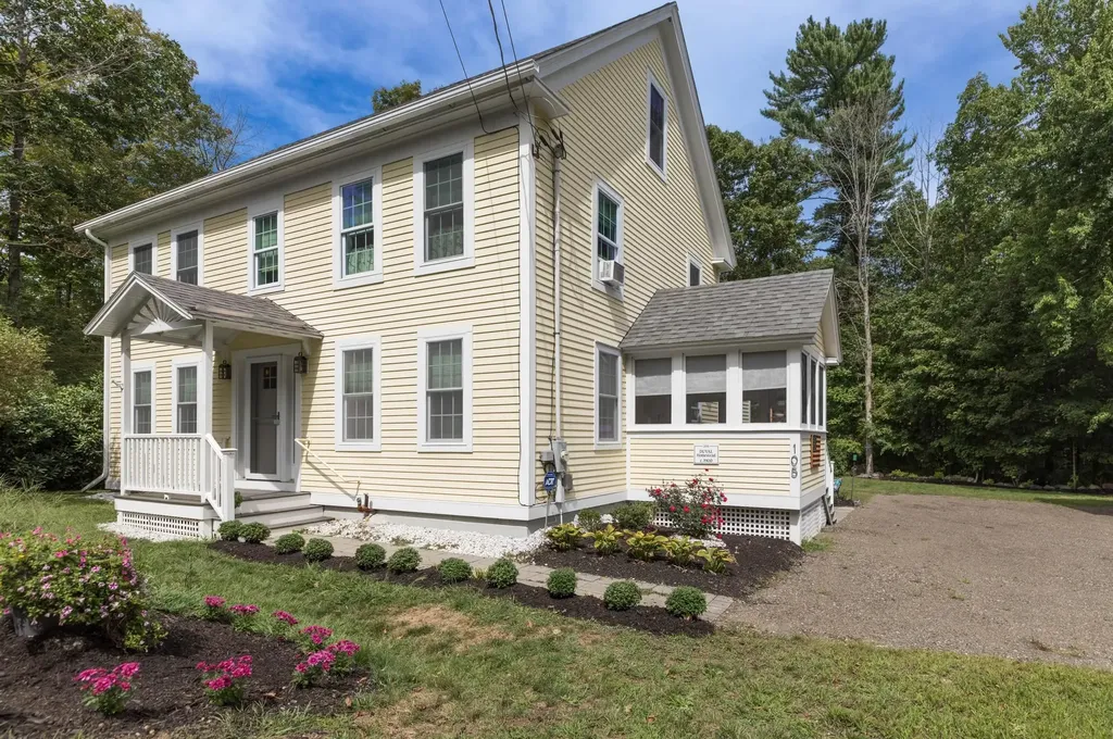 105 Brentwood Road Exeter NH 03833