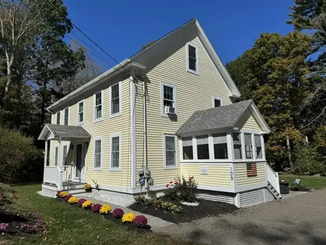 105 Brentwood Road Exeter NH 03833