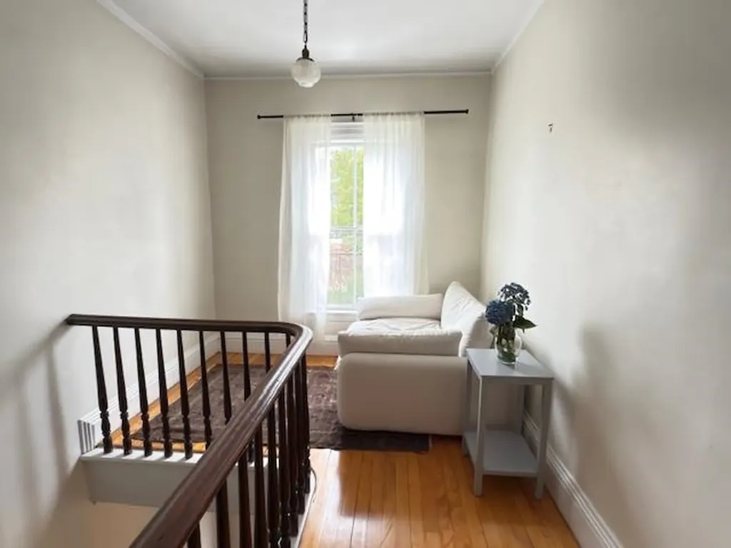 58 Oak Street Brattleboro VT 05301