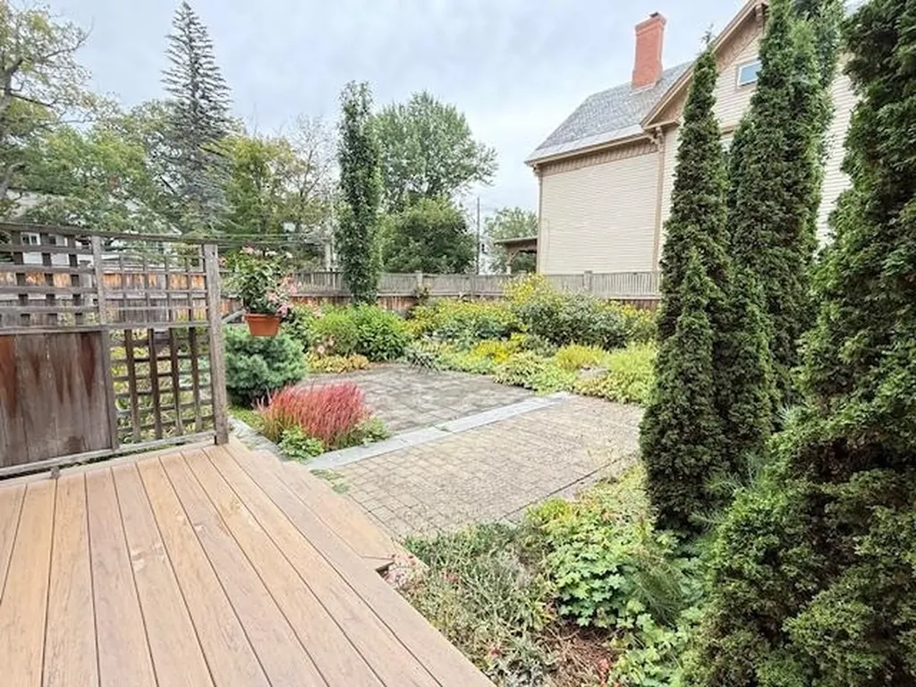 58 Oak Street Brattleboro VT 05301