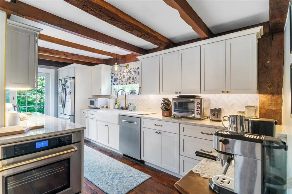 55 Monument Avenue Bennington VT 05201