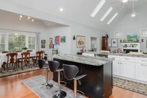 12 Stage Road Hampstead NH 03841