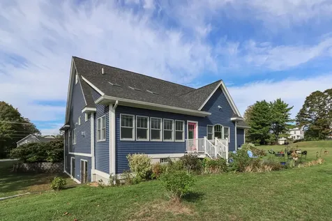 12 Stage Road Hampstead NH 03841