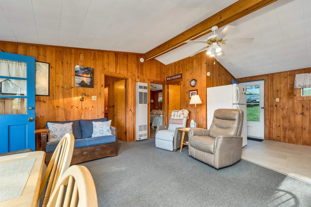 678 North Main Street Wolfeboro NH 03894