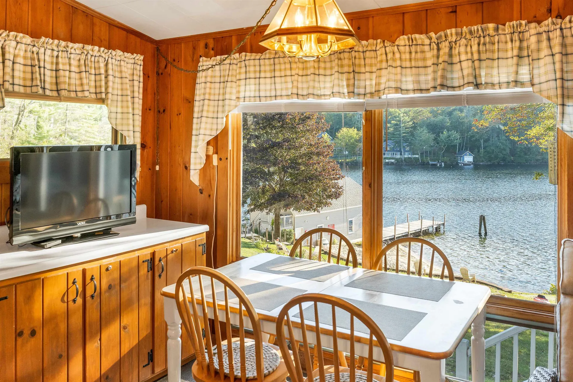 678 North Main Street Wolfeboro NH 03894