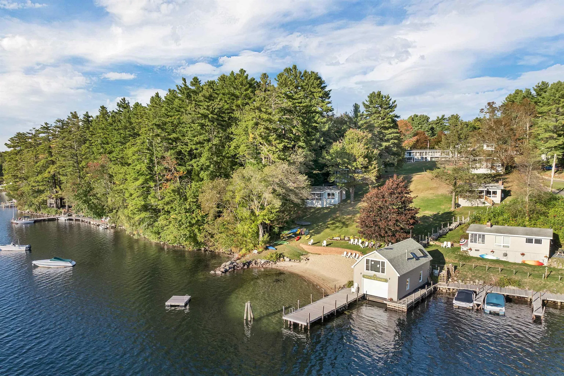 678 North Main Street Wolfeboro NH 03894