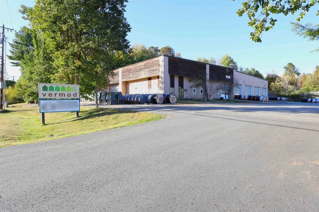 2677 Hartford Avenue Hartford VT 05001