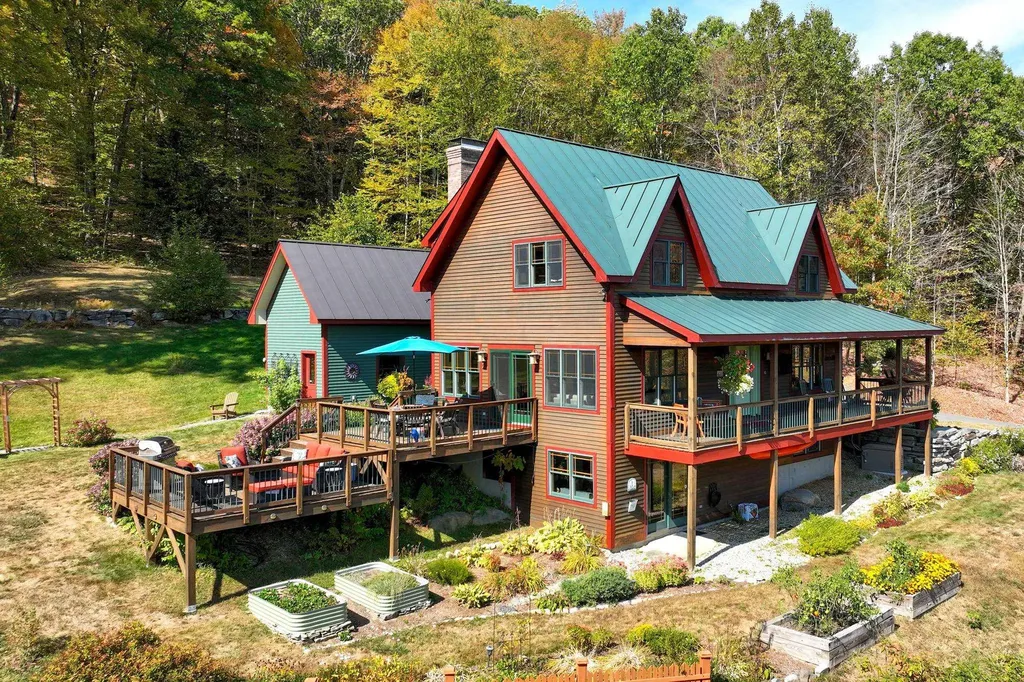 725 Flamstead Road Chester VT 05143