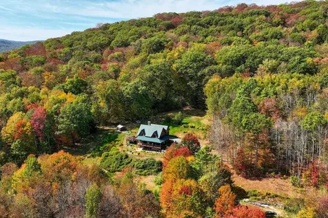 725 Flamstead Road Chester VT 05143