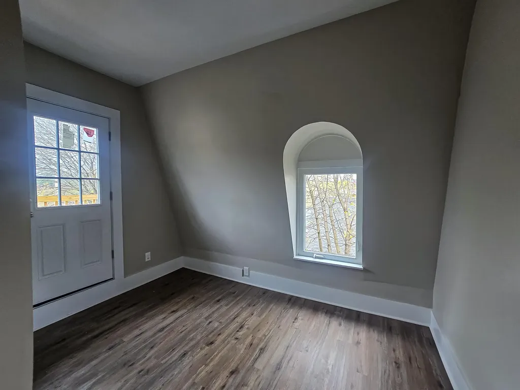 8 Union Street Claremont NH 03743