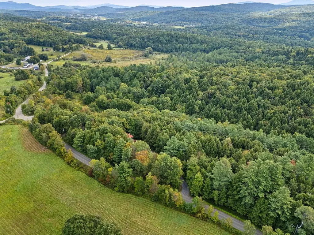 475 Pettingill Road Westford VT 05494