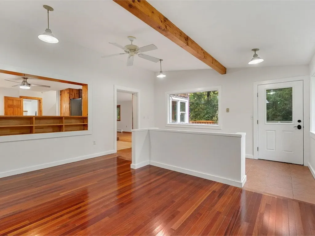 475 Pettingill Road Westford VT 05494