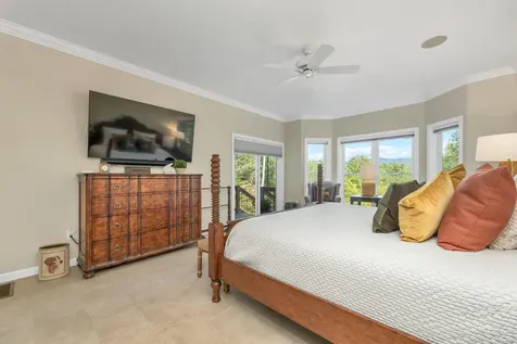 19 Abenaki Lane Moultonborough NH 03254