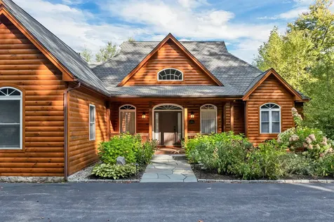 19 Abenaki Lane Moultonborough NH 03254