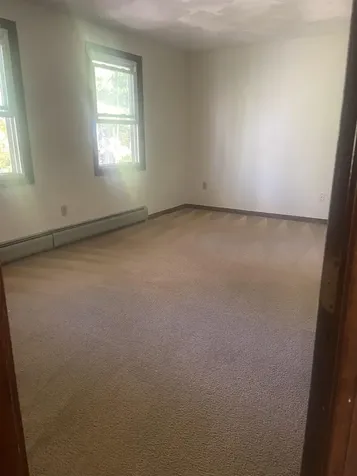 11R Susan Drive Derry NH 03083