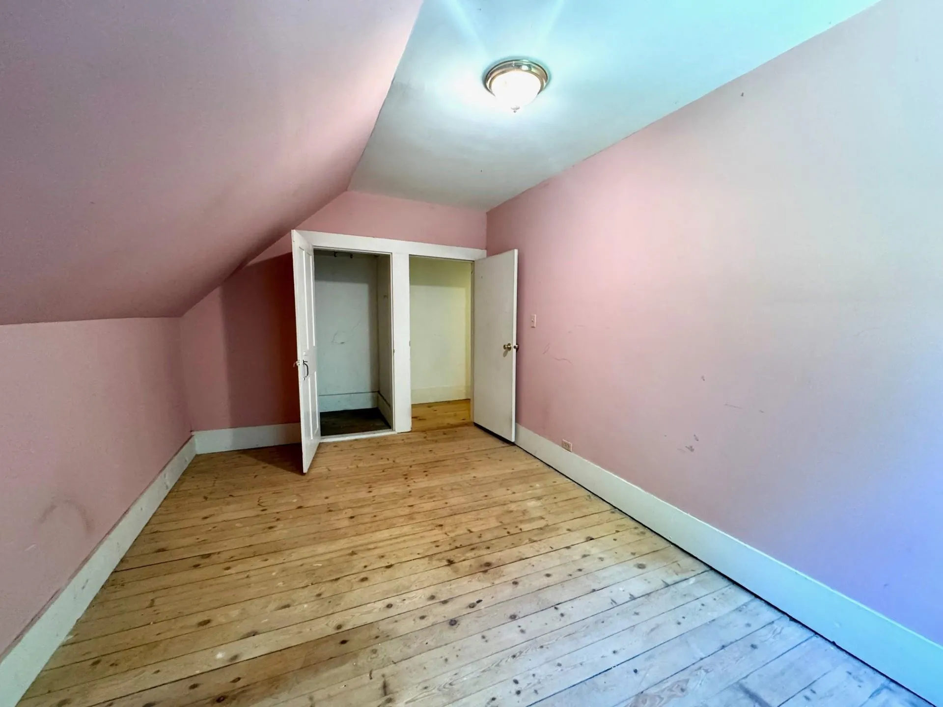 16 Nh Route 12a Cornish NH 03745