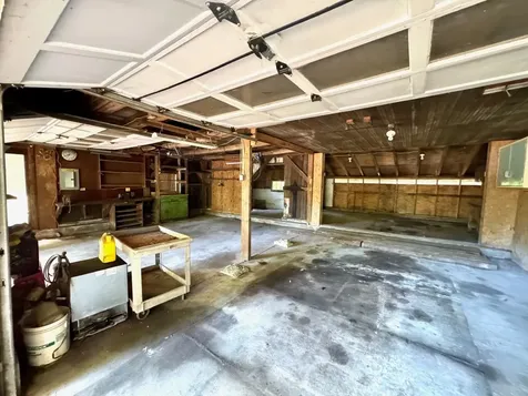 16 Nh Route 12a Cornish NH 03745