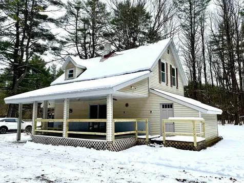 16 Nh Route 12a Cornish NH 03745