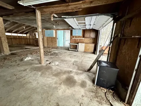 16 Nh Route 12a Cornish NH 03745