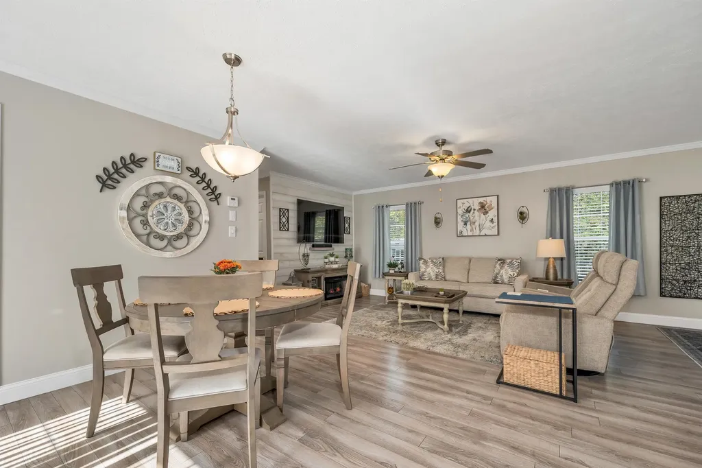 3 Slate Run North Hampton NH 03862