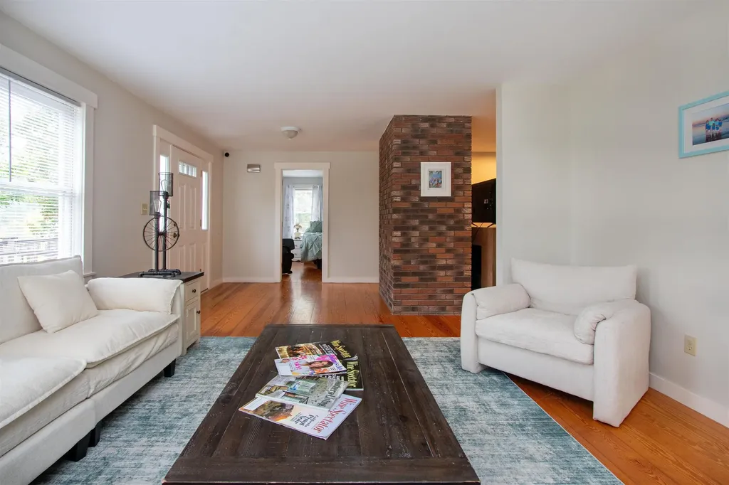 107 East Village Road St. Johnsbury VT 05819