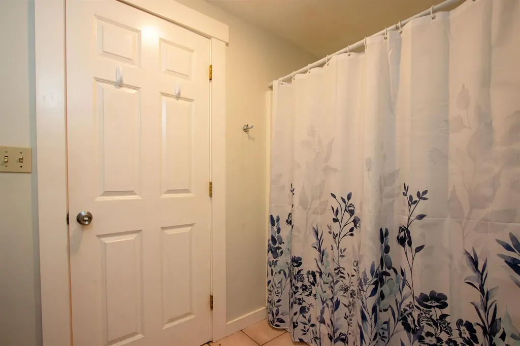 107 East Village Road St. Johnsbury VT 05819