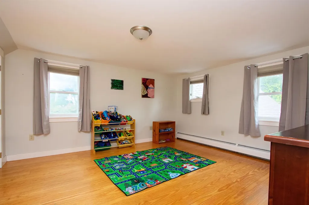 107 East Village Road St. Johnsbury VT 05819