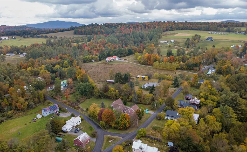 107 East Village Road St. Johnsbury VT 05819