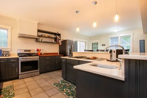 107 East Village Road St. Johnsbury VT 05819